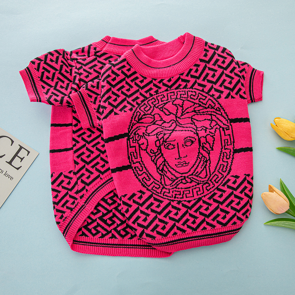 Free Shipping !Premium Designer Dog Sweater - Luxury Dog Cardigan & Clothing for Fashionable Pets | Wholesale ODM/OEM