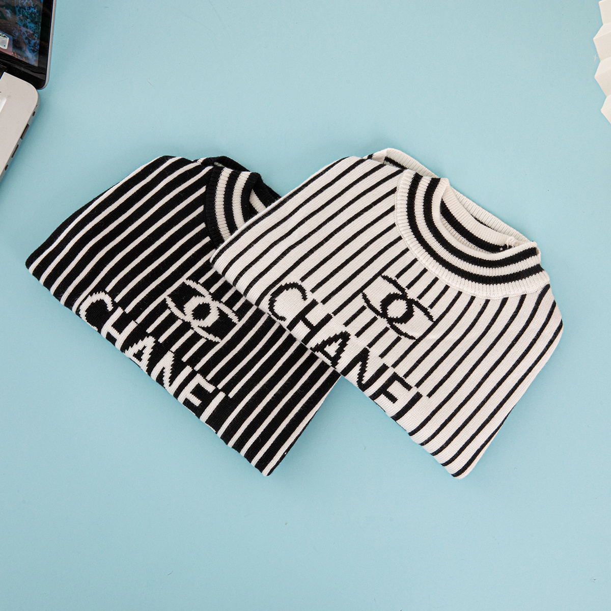 Free Shipping !Luxury Designer Dog Sweater Collection - Premium Knit Dog Cardigan & Fashion Pet Apparel | Wholesale & OEM Available