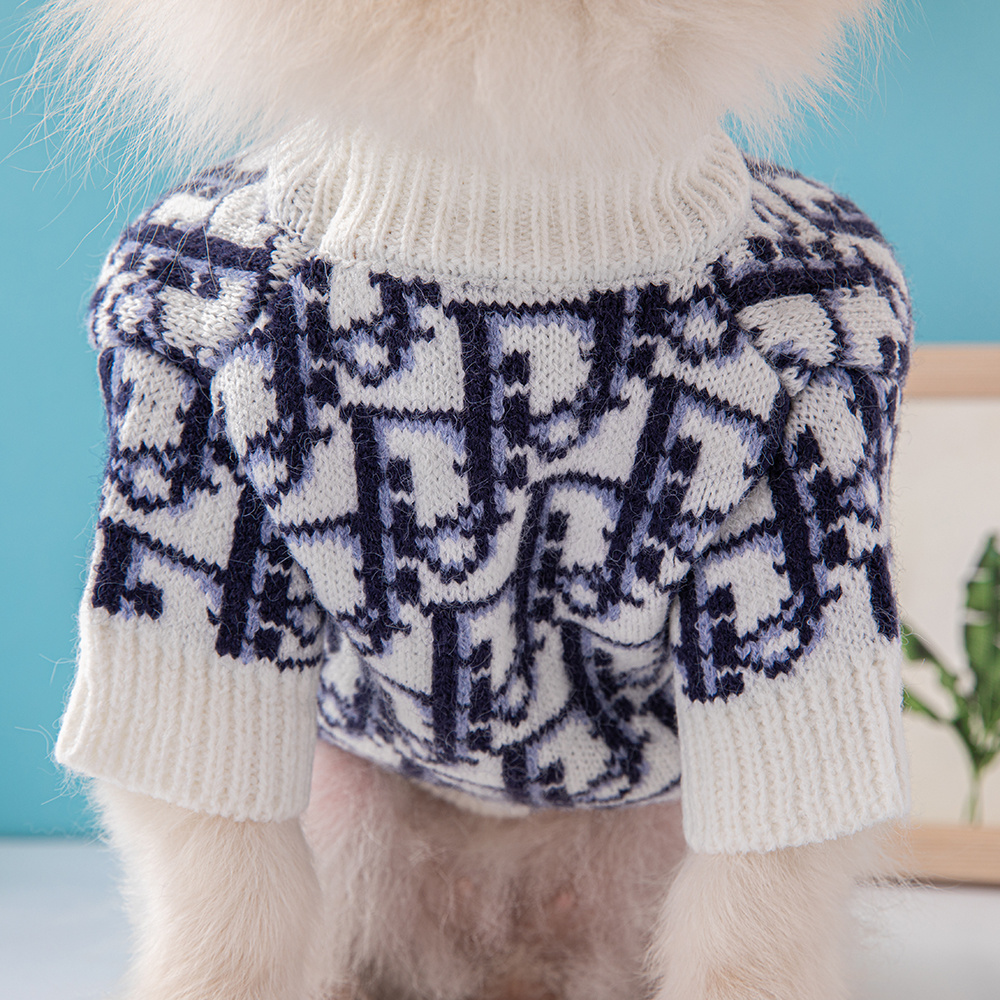 Free Shipping! Luxury Designer Dog Sweater - High-End Pet Fashion Knitwear | Custom Wholesale & ODM/OEM Available