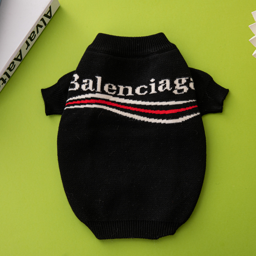 Free Shipping! Designer Dog Clothes Luxury Dog Knitwear High-End Designer Pet Apparel